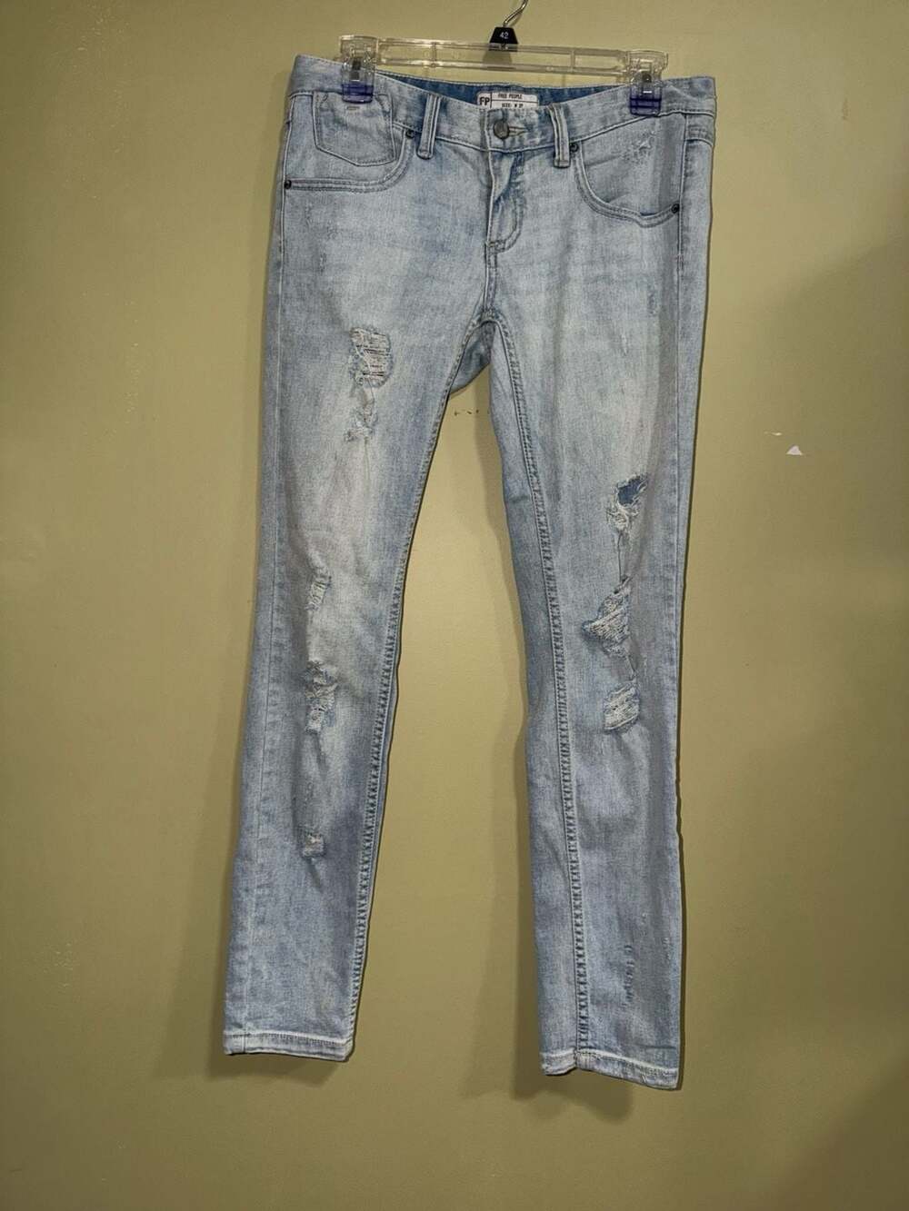 Free People Light Wash Distressed Skinny Jeans, Size 27